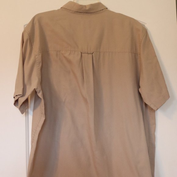 Chaps Easy Care  Large Tan Short Sleeve Button Down Casual - Picture 8 of 8